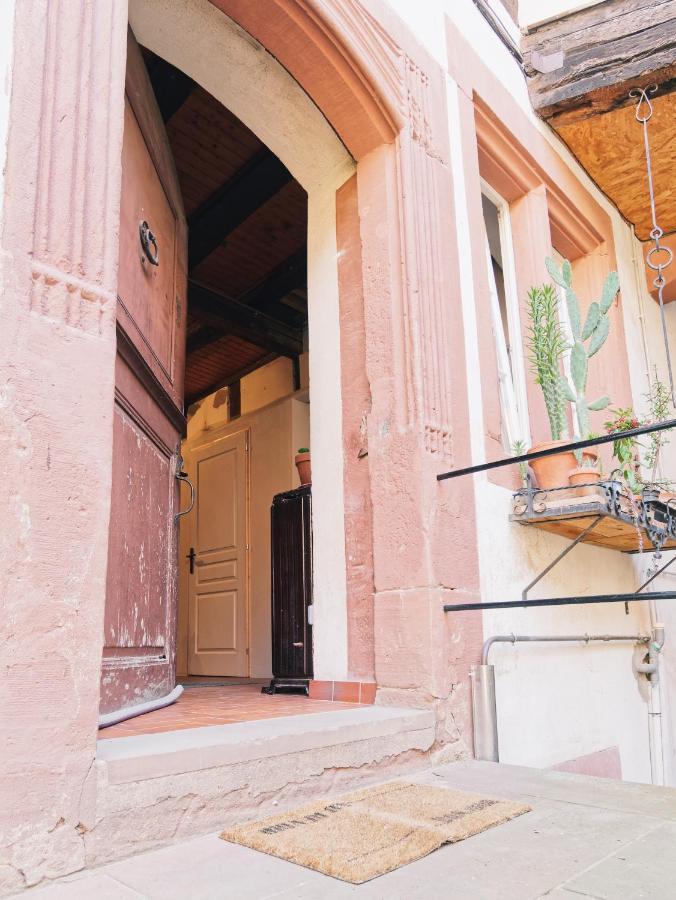 Le Haut Relais Des Seigneurs - 5 Mn Royal Palace De Kirrwiller Bouxwiller  Exterior foto